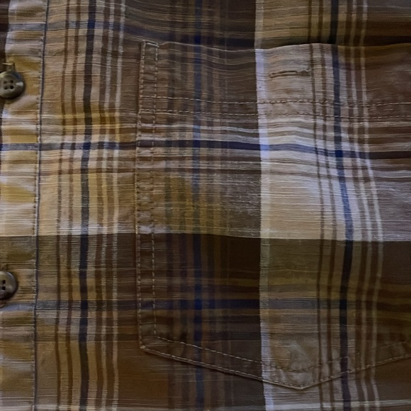 Eddie Bauer Large Men’s Button Down Shirt - Picture 3 of 10